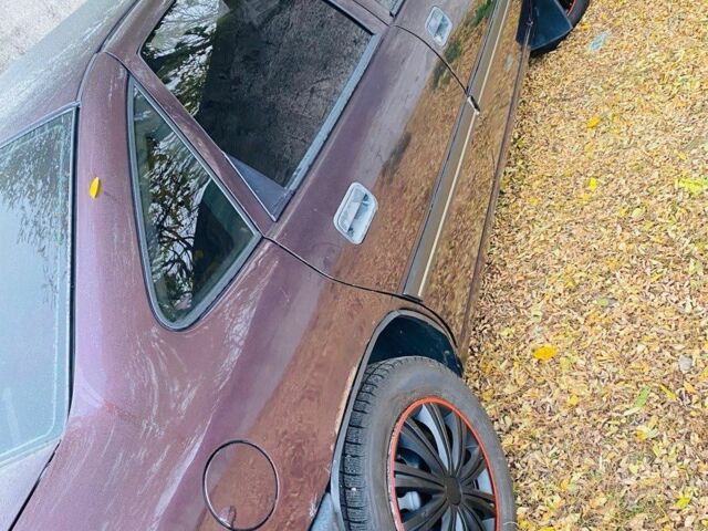 Фиолетовый Опель Вектра, объемом двигателя 1.8 л и пробегом 400 тыс. км за 1800 $, фото 1 на Automoto.ua