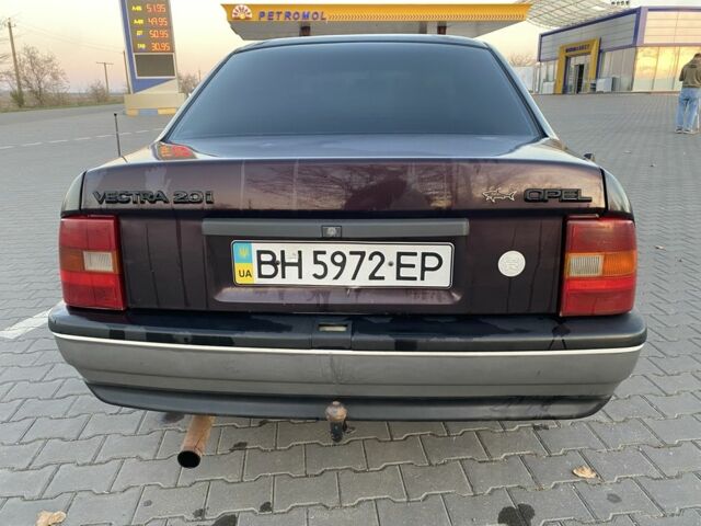 Фиолетовый Опель Вектра, объемом двигателя 2 л и пробегом 300 тыс. км за 1650 $, фото 7 на Automoto.ua