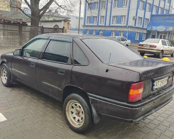 Фіолетовий Опель Вектра, об'ємом двигуна 1.78 л та пробігом 350 тис. км за 800 $, фото 11 на Automoto.ua