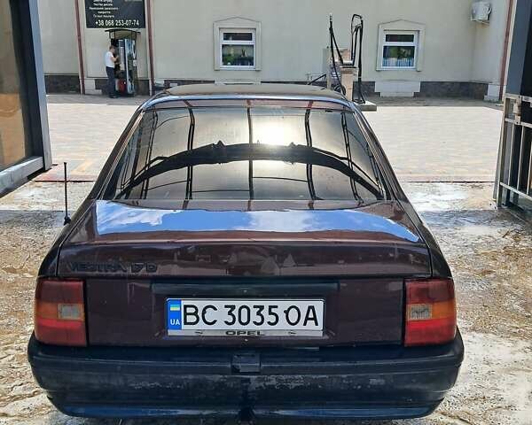 Фиолетовый Опель Вектра, объемом двигателя 1.7 л и пробегом 400 тыс. км за 1450 $, фото 2 на Automoto.ua