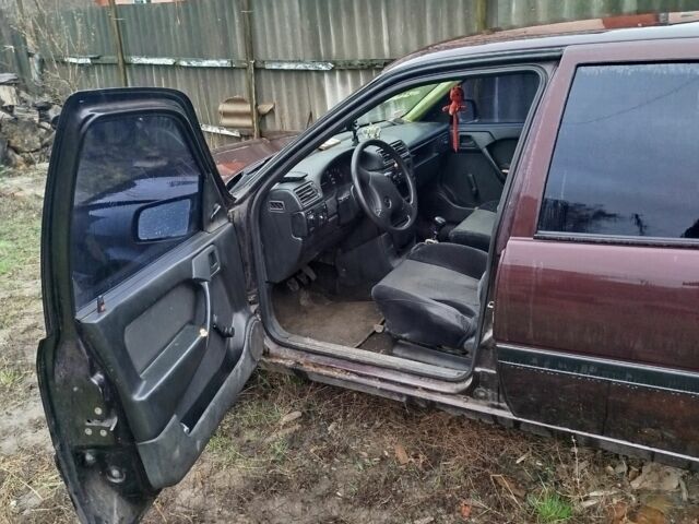 Фіолетовий Опель Вектра, об'ємом двигуна 0 л та пробігом 300 тис. км за 834 $, фото 2 на Automoto.ua