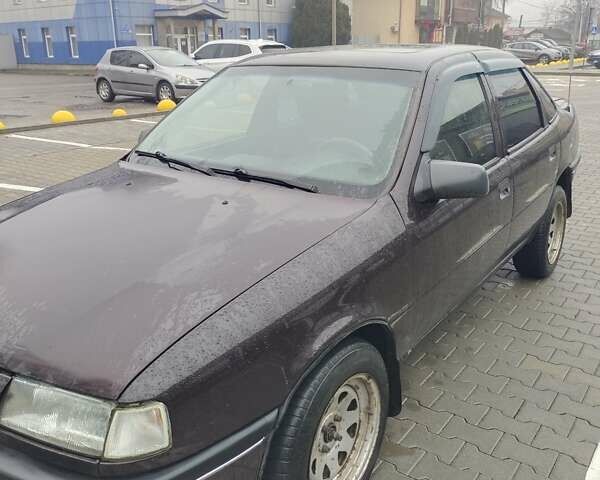 Фіолетовий Опель Вектра, об'ємом двигуна 1.78 л та пробігом 350 тис. км за 800 $, фото 9 на Automoto.ua