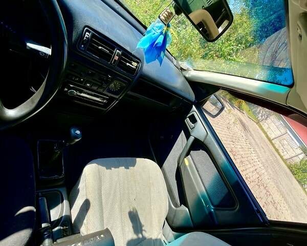 Фіолетовий Опель Вектра, об'ємом двигуна 1.8 л та пробігом 230 тис. км за 1350 $, фото 10 на Automoto.ua
