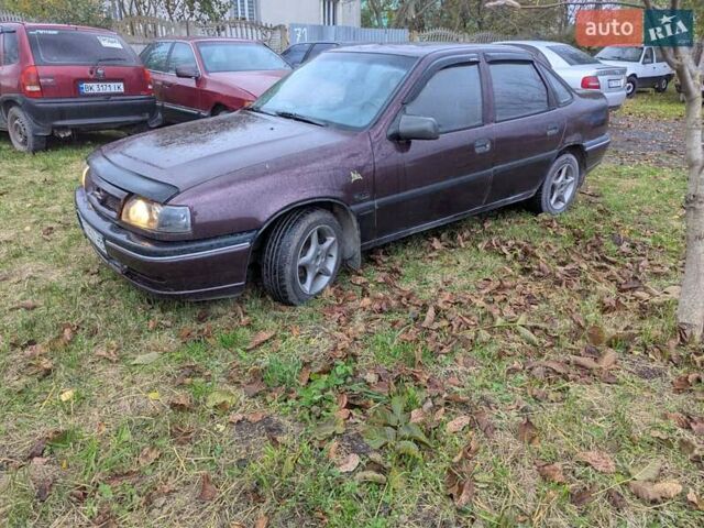 Опель Вектра 1993 в Здолбунове на Automoto.ua Фиолетовый Опель Вектра, объемом двигателя 1.8 л и пробегом 350 тыс. км за 1450 $, фото 2 на Automoto.ua