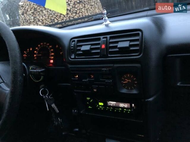 Опель Вектра 1993 в Львове на Automoto.ua Фиолетовый Опель Вектра, объемом двигателя 1.8 л и пробегом 322 тыс. км за 1200 $, фото 11 на Automoto.ua