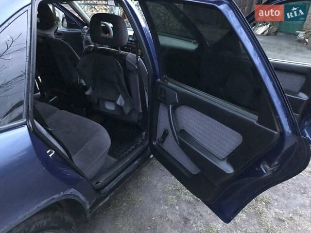 Опель Вектра 1993 в Львове на Automoto.ua Фиолетовый Опель Вектра, объемом двигателя 1.8 л и пробегом 322 тыс. км за 1200 $, фото 7 на Automoto.ua