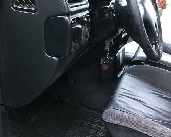 Опель Вектра 1993 в Львове на Automoto.ua Фиолетовый Опель Вектра, объемом двигателя 1.8 л и пробегом 322 тыс. км за 1200 $, фото 50 на Automoto.ua