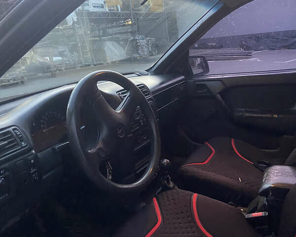 Фиолетовый Опель Вектра, объемом двигателя 1.8 л и пробегом 699 тыс. км за 2500 $, фото 3 на Automoto.ua