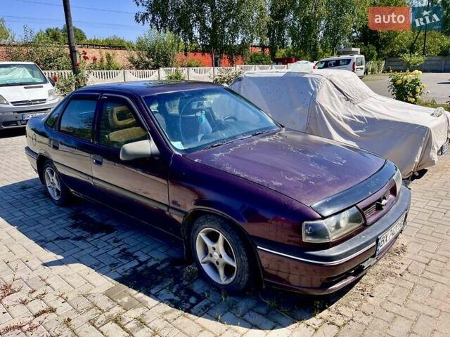Фіолетовий Опель Вектра, об'ємом двигуна 1.8 л та пробігом 230 тис. км за 1350 $, фото 3 на Automoto.ua