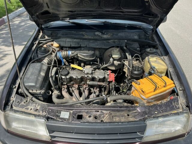 Фіолетовий Опель Вектра, об'ємом двигуна 0 л та пробігом 360 тис. км за 1200 $, фото 7 на Automoto.ua