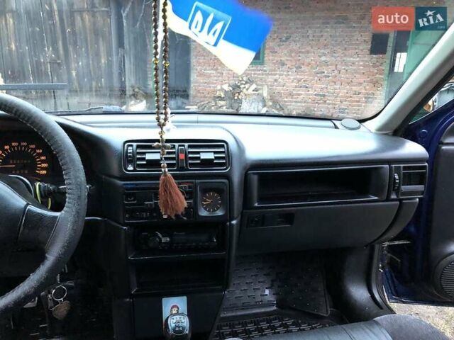 Опель Вектра 1993 в Львове на Automoto.ua Фиолетовый Опель Вектра, объемом двигателя 1.8 л и пробегом 322 тыс. км за 1200 $, фото 45 на Automoto.ua