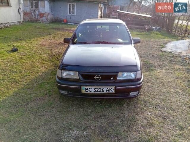 Фиолетовый Опель Вектра, объемом двигателя 2 л и пробегом 350 тыс. км за 1700 $, фото 1 на Automoto.ua