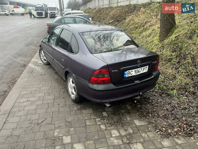 Фіолетовий Опель Вектра, об'ємом двигуна 1.8 л та пробігом 307 тис. км за 1900 $, фото 4 на Automoto.ua