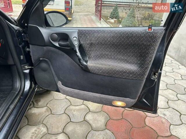 Фіолетовий Опель Вектра, об'ємом двигуна 1.7 л та пробігом 345 тис. км за 2200 $, фото 17 на Automoto.ua