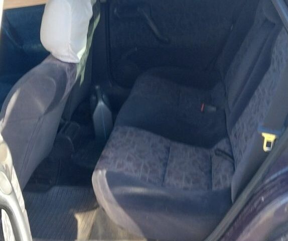 Фіолетовий Опель Вектра, об'ємом двигуна 1.8 л та пробігом 250 тис. км за 1450 $, фото 7 на Automoto.ua