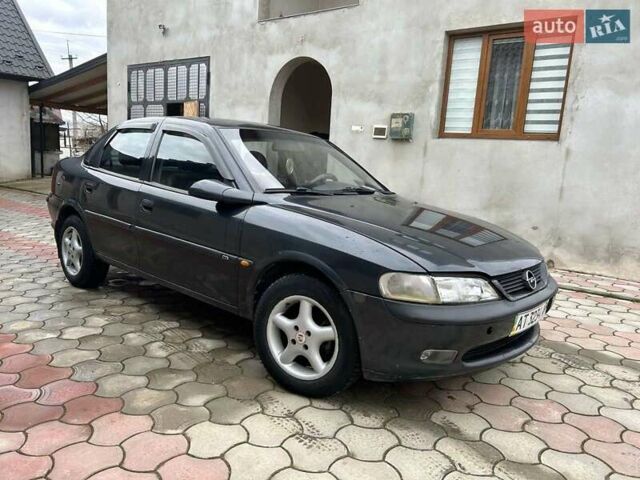 Фіолетовий Опель Вектра, об'ємом двигуна 1.7 л та пробігом 345 тис. км за 2200 $, фото 49 на Automoto.ua