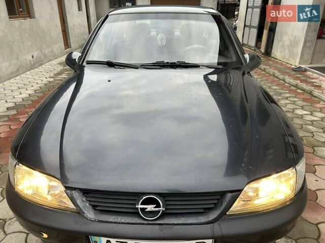Фіолетовий Опель Вектра, об'ємом двигуна 1.7 л та пробігом 345 тис. км за 2200 $, фото 22 на Automoto.ua
