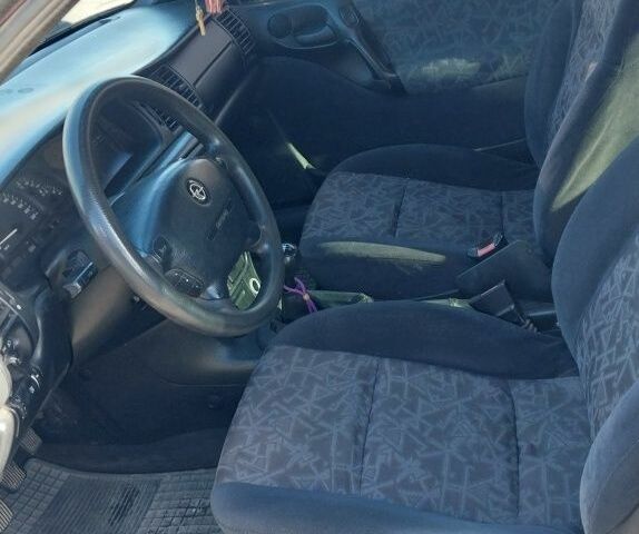 Фіолетовий Опель Вектра, об'ємом двигуна 1.8 л та пробігом 250 тис. км за 1450 $, фото 6 на Automoto.ua