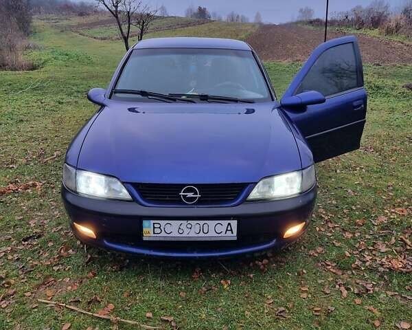 Фиолетовый Опель Вектра, объемом двигателя 1.8 л и пробегом 580 тыс. км за 1100 $, фото 4 на Automoto.ua