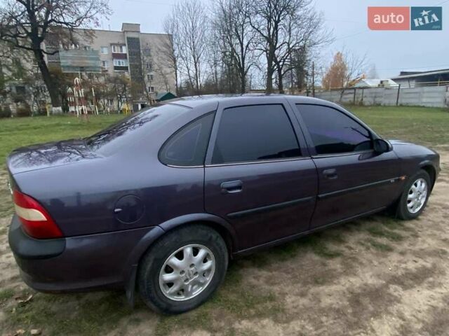 Фиолетовый Опель Вектра, объемом двигателя 0 л и пробегом 245 тыс. км за 2600 $, фото 14 на Automoto.ua