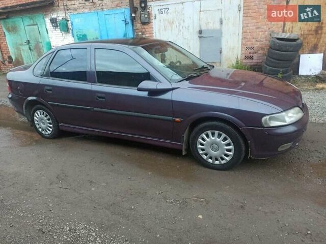 Фиолетовый Опель Вектра, объемом двигателя 1.6 л и пробегом 361 тыс. км за 2150 $, фото 13 на Automoto.ua