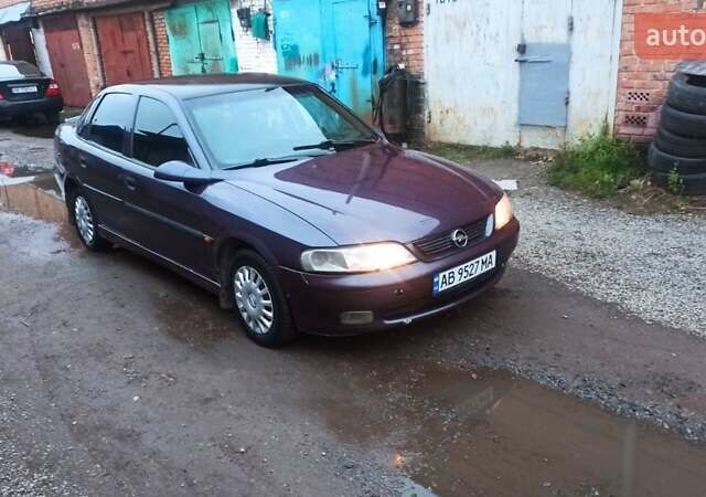Фиолетовый Опель Вектра, объемом двигателя 1.6 л и пробегом 361 тыс. км за 2150 $, фото 9 на Automoto.ua