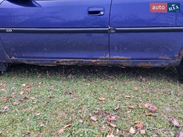 Фиолетовый Опель Вектра, объемом двигателя 1.8 л и пробегом 580 тыс. км за 1100 $, фото 5 на Automoto.ua