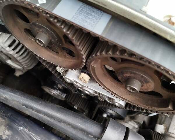 Фиолетовый Опель Вектра, объемом двигателя 2 л и пробегом 226 тыс. км за 2850 $, фото 20 на Automoto.ua