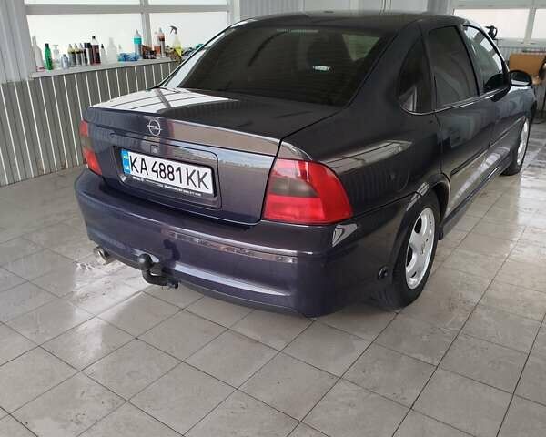 Фиолетовый Опель Вектра, объемом двигателя 2 л и пробегом 226 тыс. км за 2850 $, фото 22 на Automoto.ua