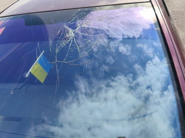 Фіолетовий Опель Вектра, об'ємом двигуна 2 л та пробігом 150 тис. км за 1650 $, фото 6 на Automoto.ua