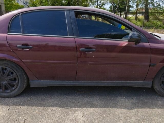 Фіолетовий Опель Вектра, об'ємом двигуна 2 л та пробігом 150 тис. км за 1650 $, фото 3 на Automoto.ua
