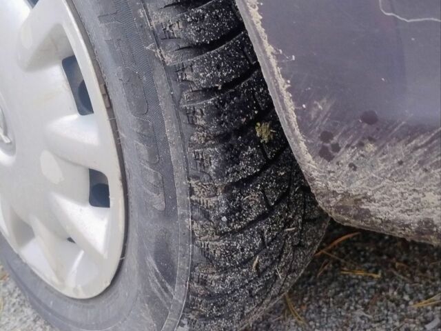 Опель Вектра 1997 в Барановке на Automoto.ua Фиолетовый Опель Вектра, объемом двигателя 0 л и пробегом 200 тыс. км за 1400 $, фото 4 на Automoto.ua