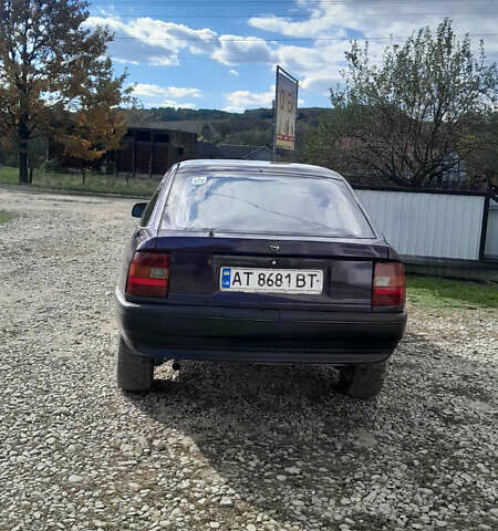 Фіолетовий Опель Вектра, об'ємом двигуна 2 л та пробігом 293 тис. км за 1450 $, фото 5 на Automoto.ua