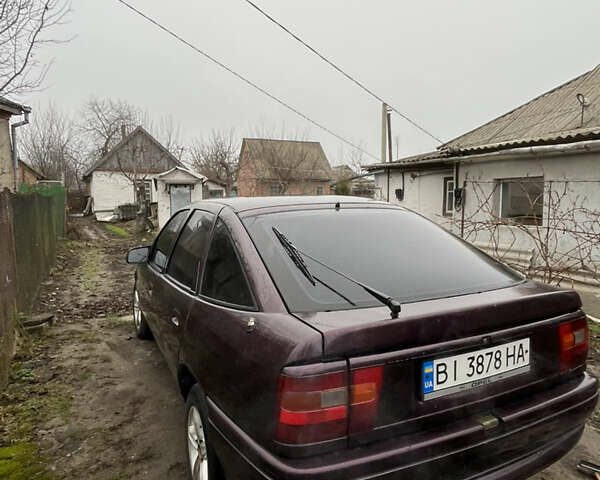 Фіолетовий Опель Вектра, об'ємом двигуна 1.8 л та пробігом 380 тис. км за 2000 $, фото 3 на Automoto.ua