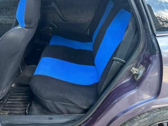 Фіолетовий Опель Вектра, об'ємом двигуна 1.6 л та пробігом 302 тис. км за 2200 $, фото 7 на Automoto.ua