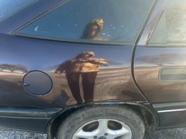 Коричневий Опель Вектра, об'ємом двигуна 1.6 л та пробігом 250 тис. км за 800 $, фото 3 на Automoto.ua