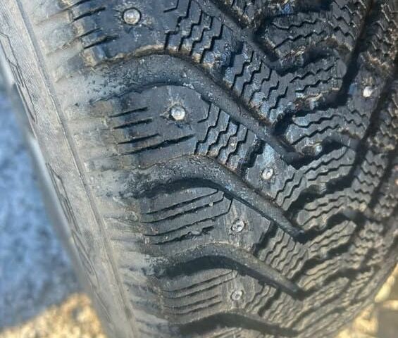 Коричневий Опель Вектра, об'ємом двигуна 1.6 л та пробігом 250 тис. км за 800 $, фото 7 на Automoto.ua