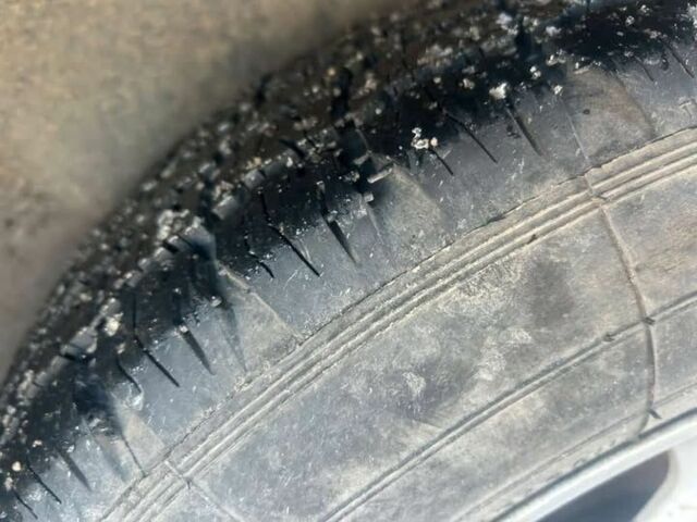 Коричневий Опель Вектра, об'ємом двигуна 1.6 л та пробігом 250 тис. км за 800 $, фото 4 на Automoto.ua