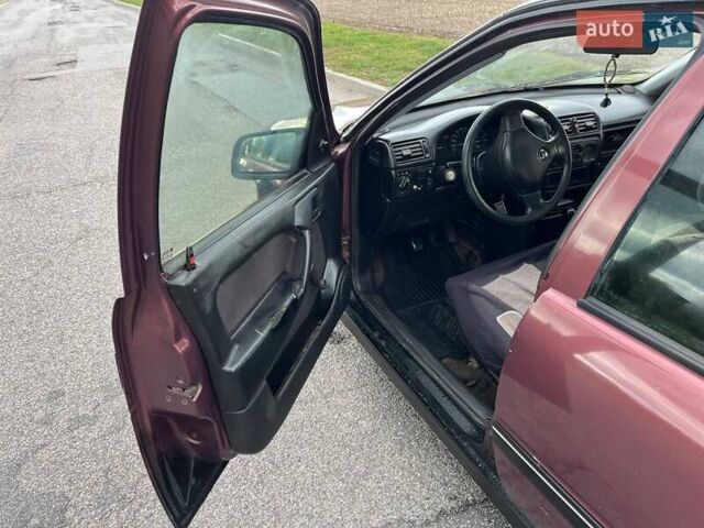 Коричневый Опель Вектра, объемом двигателя 1.6 л и пробегом 573 тыс. км за 1150 $, фото 4 на Automoto.ua