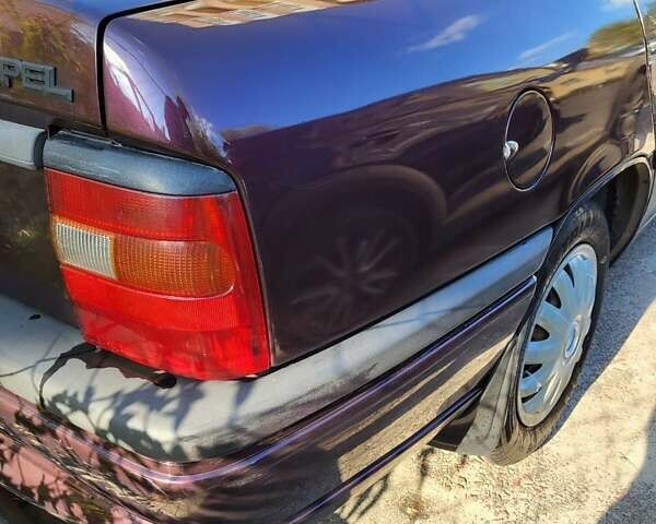 Коричневий Опель Вектра, об'ємом двигуна 0 л та пробігом 297 тис. км за 1750 $, фото 14 на Automoto.ua