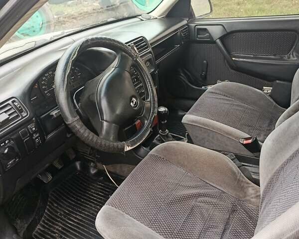 Коричневий Опель Вектра, об'ємом двигуна 1.8 л та пробігом 460 тис. км за 1200 $, фото 1 на Automoto.ua