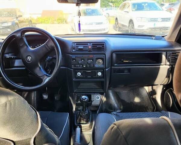 Коричневий Опель Вектра, об'ємом двигуна 0 л та пробігом 297 тис. км за 1750 $, фото 10 на Automoto.ua