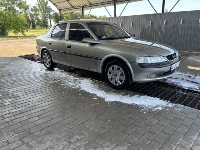 Коричневий Опель Вектра, об'ємом двигуна 1.8 л та пробігом 330 тис. км за 2200 $, фото 6 на Automoto.ua