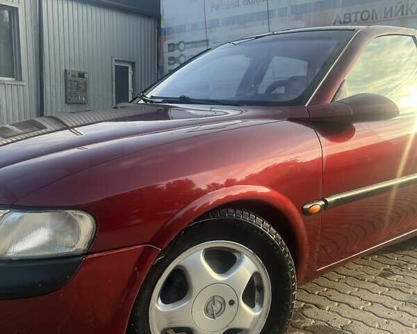 Коричневый Опель Вектра, объемом двигателя 1.8 л и пробегом 225 тыс. км за 1999 $, фото 16 на Automoto.ua