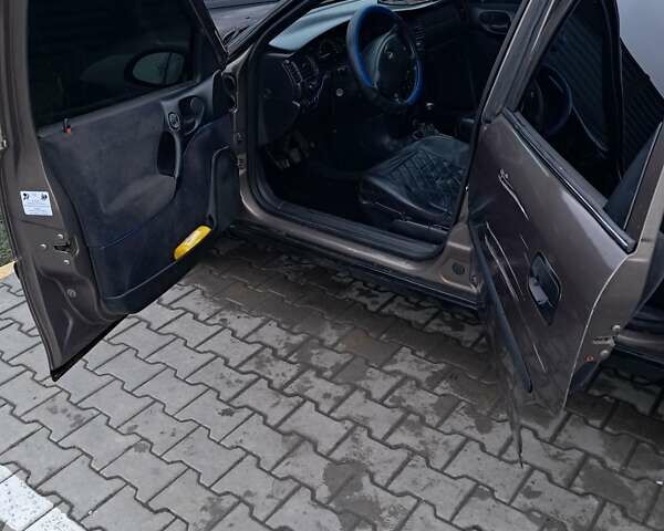 Коричневый Опель Вектра, объемом двигателя 1.8 л и пробегом 460 тыс. км за 2300 $, фото 23 на Automoto.ua