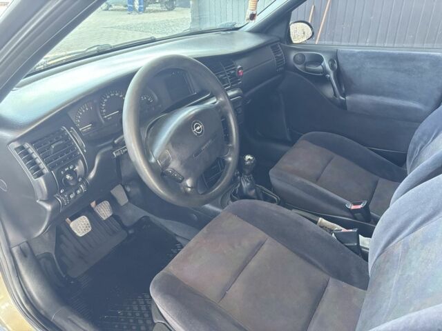 Коричневий Опель Вектра, об'ємом двигуна 1.8 л та пробігом 330 тис. км за 2200 $, фото 8 на Automoto.ua