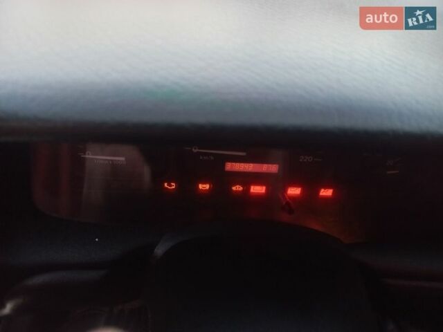 Коричневый Опель Вектра, объемом двигателя 1.6 л и пробегом 379 тыс. км за 2000 $, фото 17 на Automoto.ua