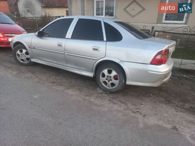 Коричневый Опель Вектра, объемом двигателя 1.6 л и пробегом 379 тыс. км за 2000 $, фото 8 на Automoto.ua