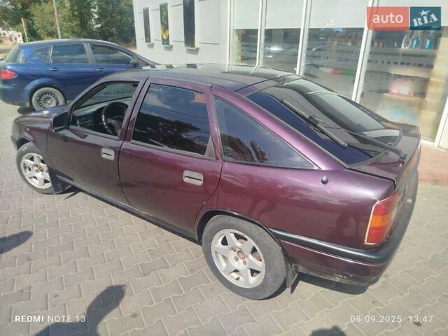 Коричневий Опель Вектра, об'ємом двигуна 2 л та пробігом 391 тис. км за 1100 $, фото 2 на Automoto.ua