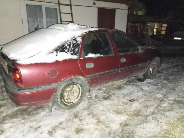 Червоний Опель Вектра, об'ємом двигуна 1.8 л та пробігом 200 тис. км за 550 $, фото 4 на Automoto.ua